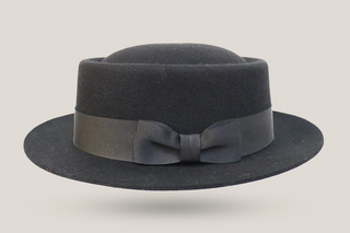 The Short Brimmed Grazier